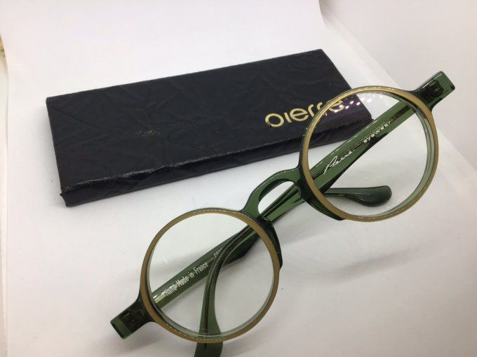 Pierre EYEWEAR mod CORTNEY COL OVC 44*26